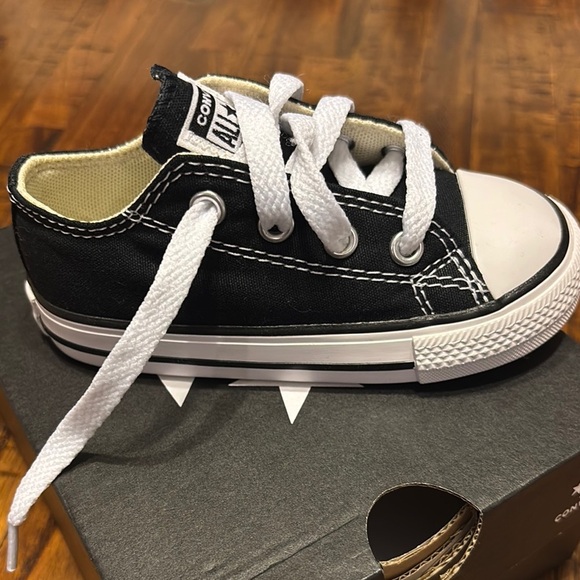 Converse Kids Black Sneakers - Picture 17 of 17